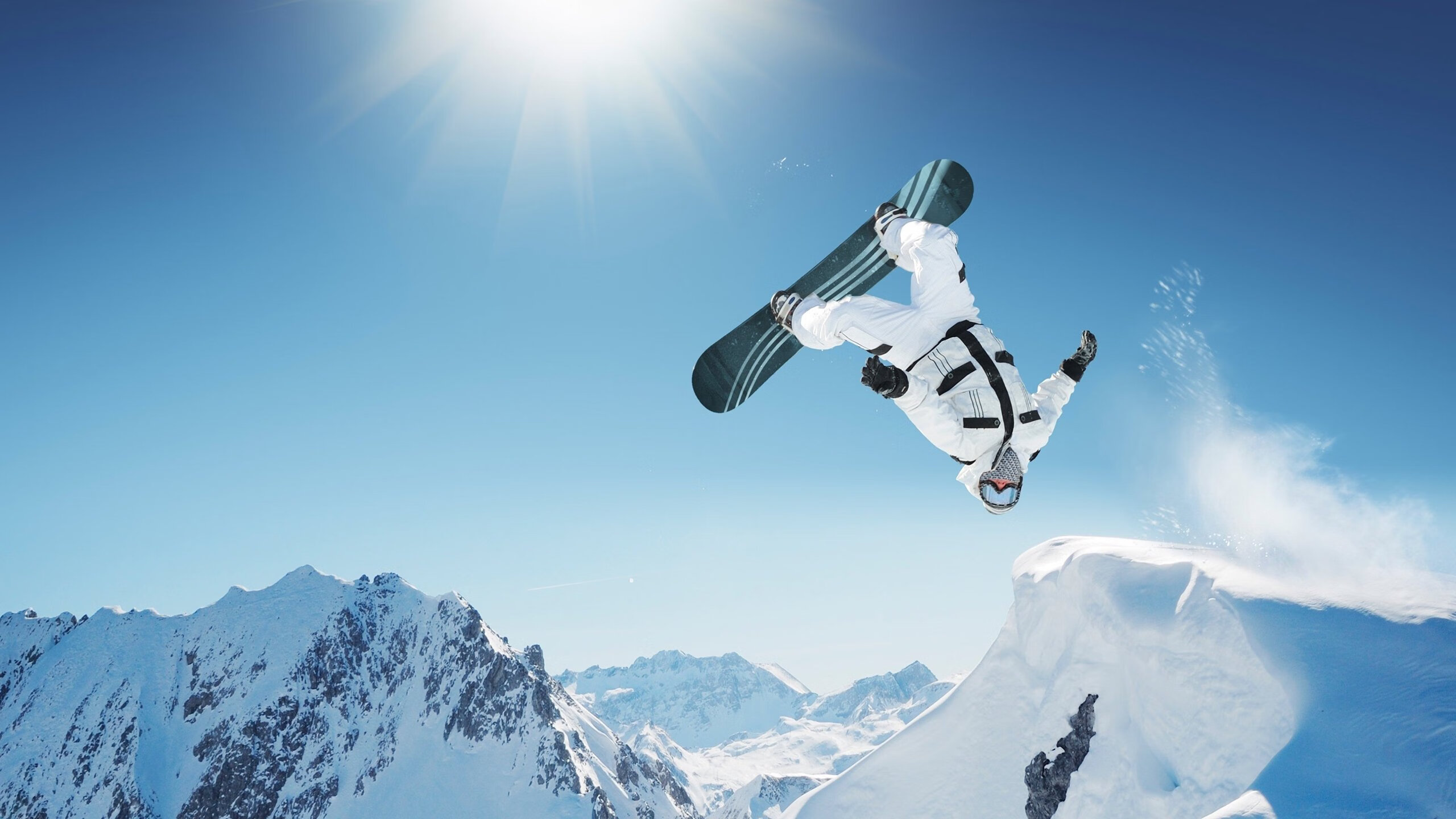 大坂直美回归赛场，赛事规则更新首场状态亮眼，巴塞罗那观众沸腾！